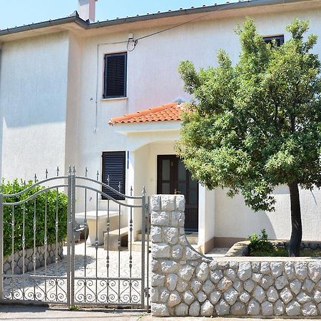 Apartments Nikola Senj  Exterior foto